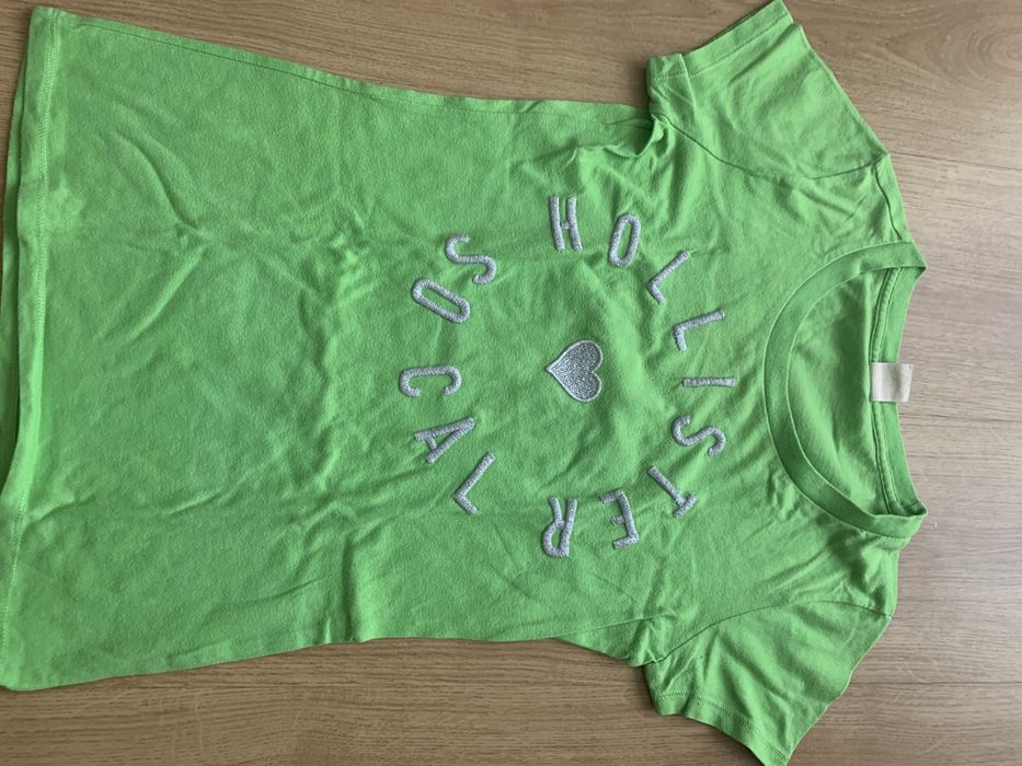 T-shirt firmy Hollister