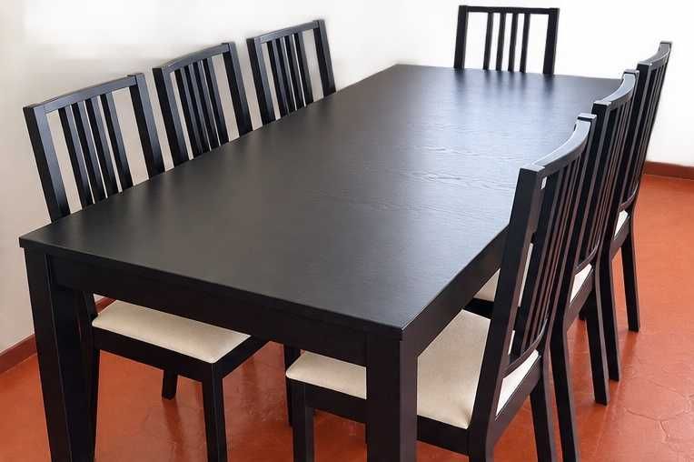 Conjunto sala de jantar IKEA – mesa extensível + 8 cadeiras + móvel