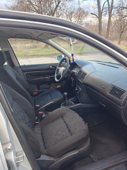 Гольфь 4 1.6mpi механіку