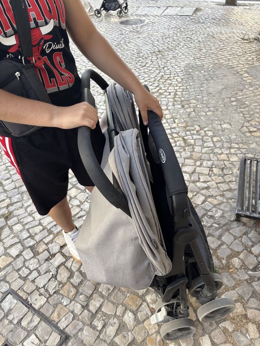 Carrinho duplo graco