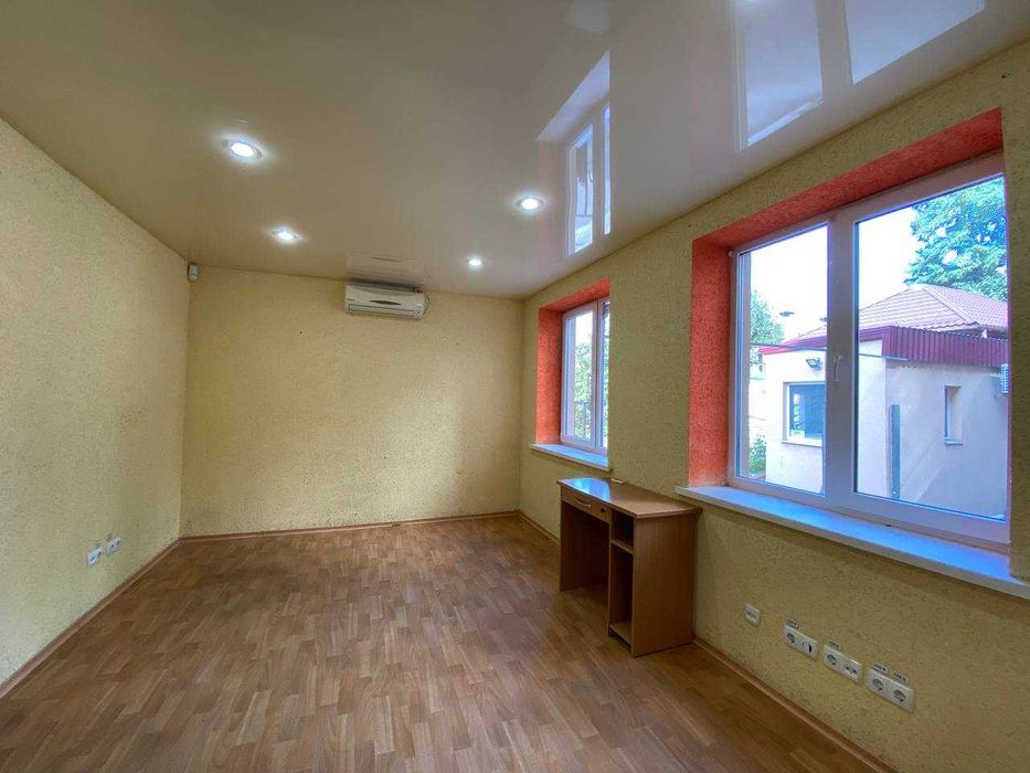 сдам коммерческое помещение на Гоголя 15а Днепр