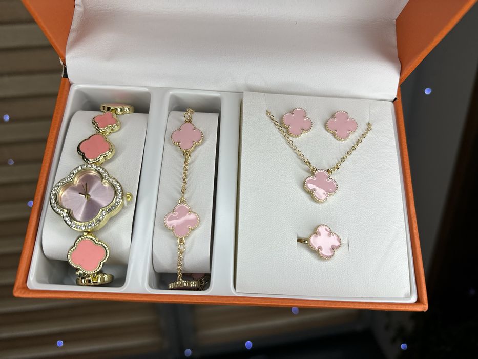 Жіночий ювелірний набір біжутерія годинник сережки браслет колечко