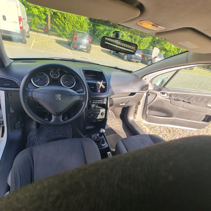 Peugeot 207 1.4 hdi 2 lugares