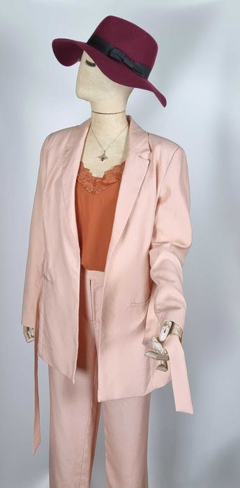 Garnitur Taranko M,L pudrowy róż, tencel i len. Marynarka i spodnie.