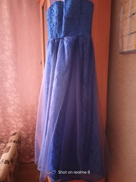 Плаття на випускний вечір