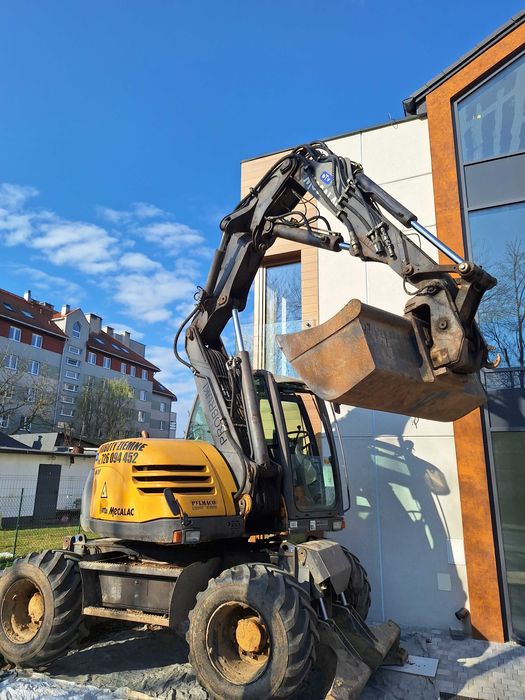 Wynajem koparki z operatorem , prace ziemne , usługi koparką , koparka