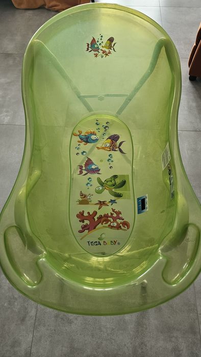 Wanienka ze stojakiem Tega baby z termometrem