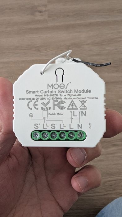 Módulos Zigbee para controlo de estores