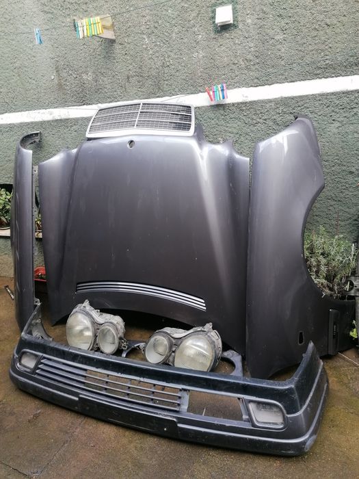 Vendo frente de Mercedes W124 200D,