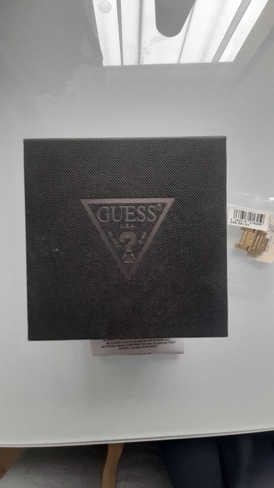 Zegarek Gues złota bransoleta