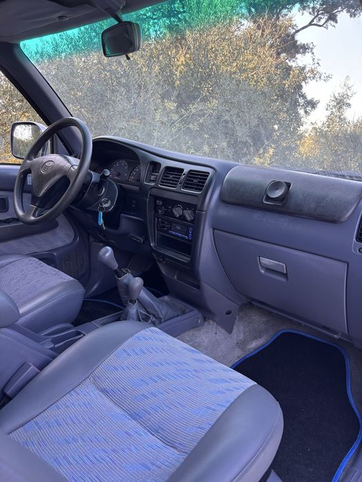 Toyota Hilux 4x4 2.4TD