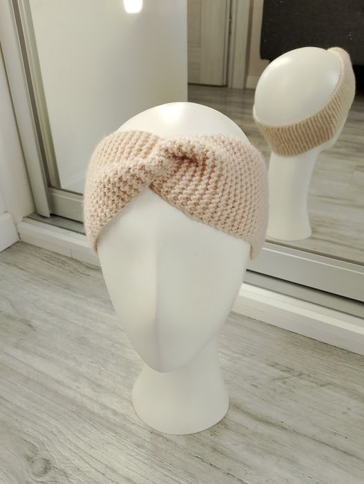 Opaska hamdmade rękodzieło beż wełna akryl