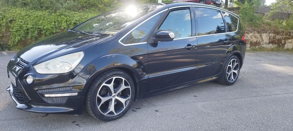 Ford S-Max — fotografia 2