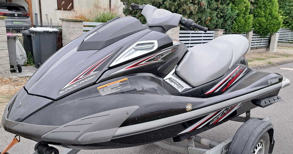 Skuter Yamaha FX sho 1.8 2010
