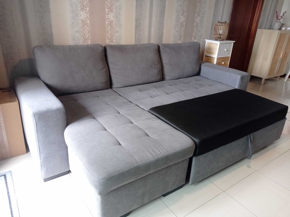 Sofá cama com chaise longue