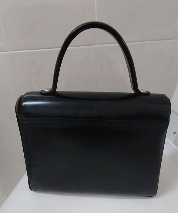 Mala de senhora vintage em couro