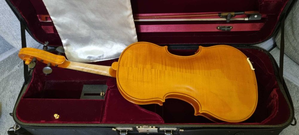 Altówka od lutnika - cały komplet + gratis  pianino Yamaha