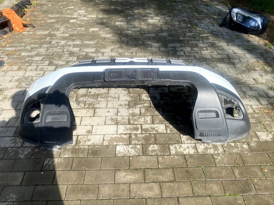 Dacia Duster II lift zderzak przedni
