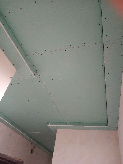 Монтаж гипсокартона. Шпаклевка стен под покраску, обои. Покраска. Обои