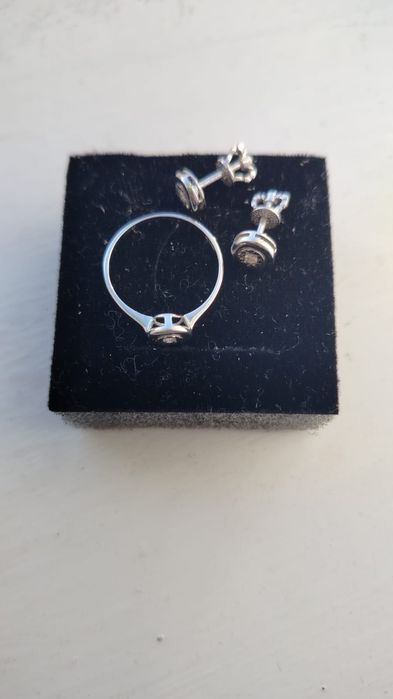 Золото біле з діамантами