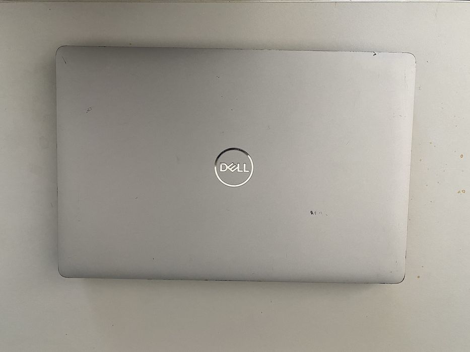 Laptop Dell Precision 3551 + stacja dokujaca.