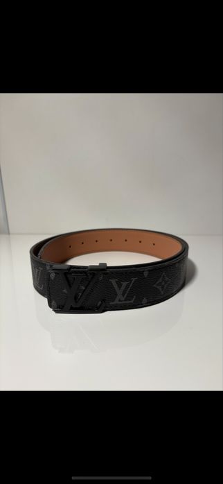 Dwa paski Louis Vuitton