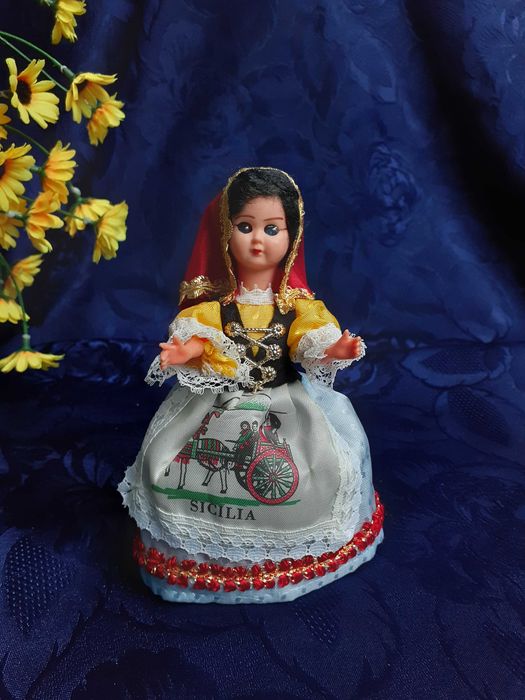 Sicilia кукла Италия паричковая целлулоид винтаж в национальном 15 см