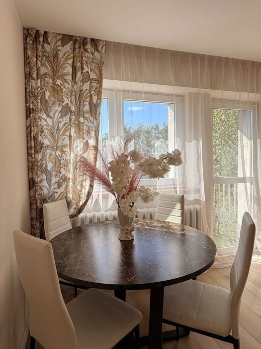 | Pokój na żoliborzu | 19,4m2 | Idealny dla studentki | własny balkon | blisko centrum |