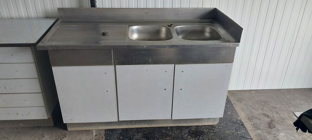 Quadro de fixação papéis e banco