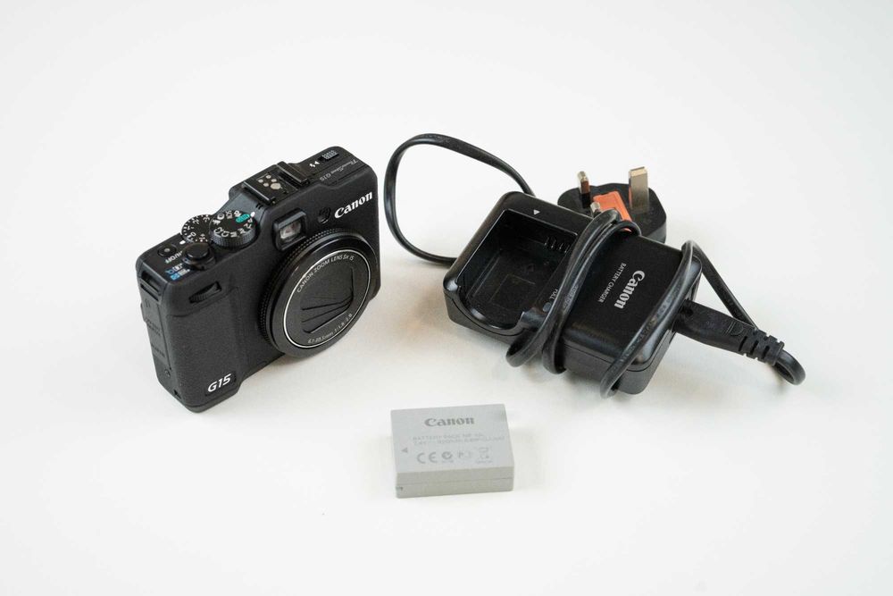 Canon PowerShot G15 - Máquina Fotográfica Digital (c/ Bateria e Carregador)