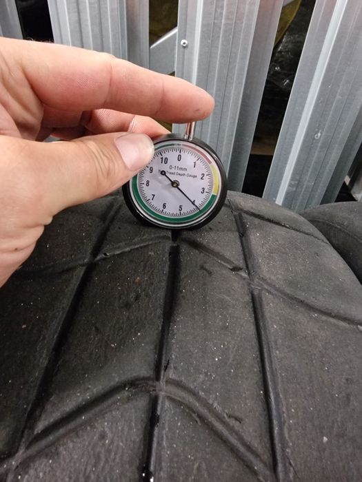 Sliki medie Pirelli RE7 225/625/17 komplet 4 szt.