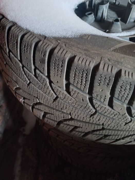 Колеса зима R16  215/65