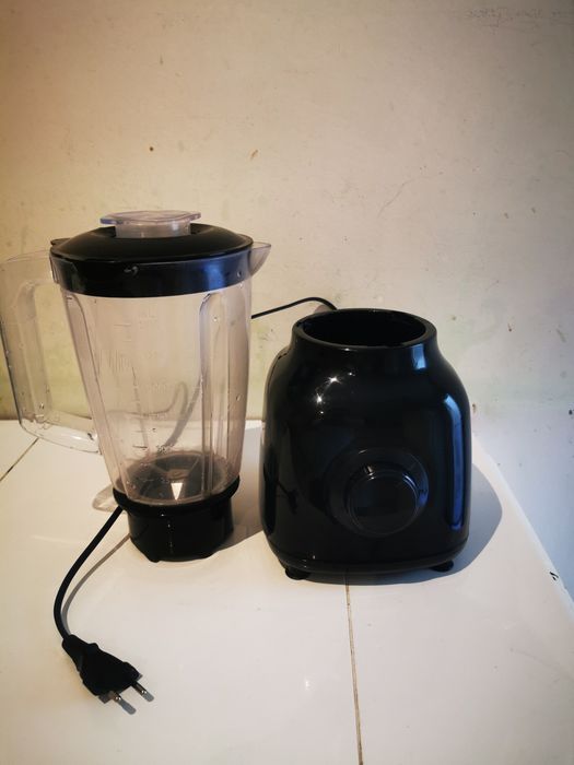 Liquidificador jarro acrílico bem estimado