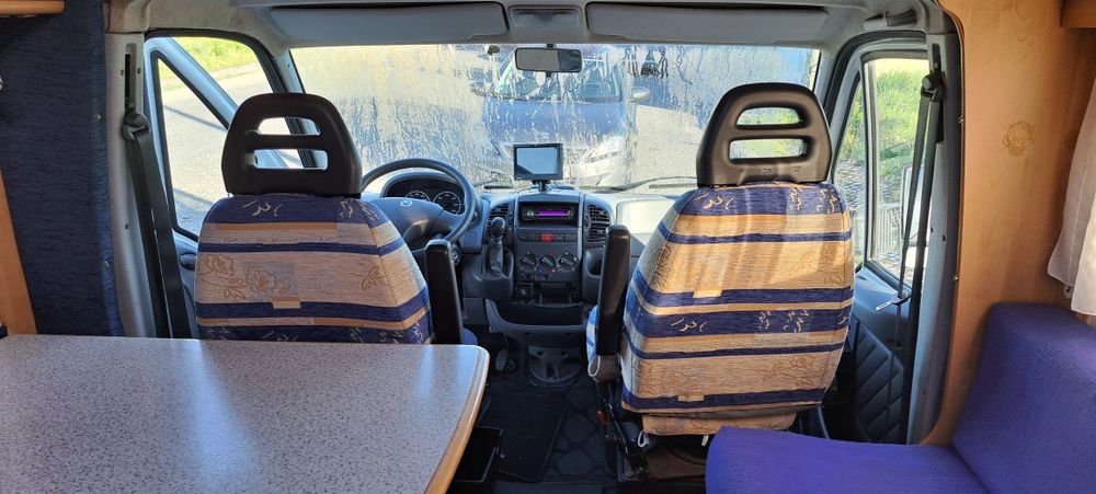 Autocaravana ALUGUER totalmente equipada