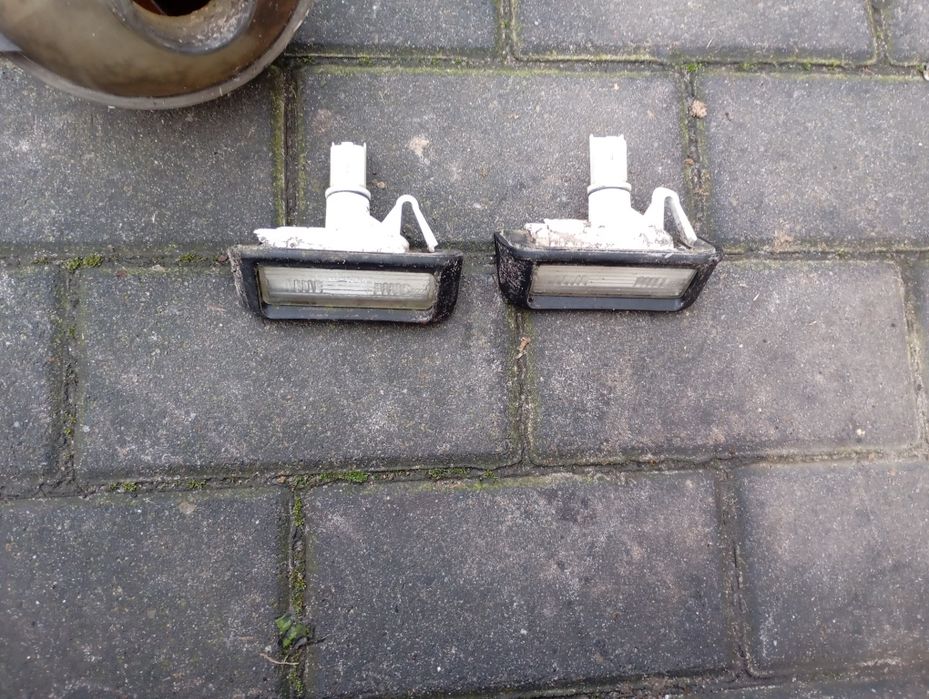 Lampka tablicy rejestracyjnej scudo Expert Jumpy Proace Wivaro C 2016/