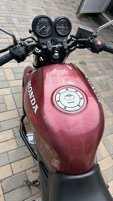 Свіжопригнана Honda CB500 1997рік