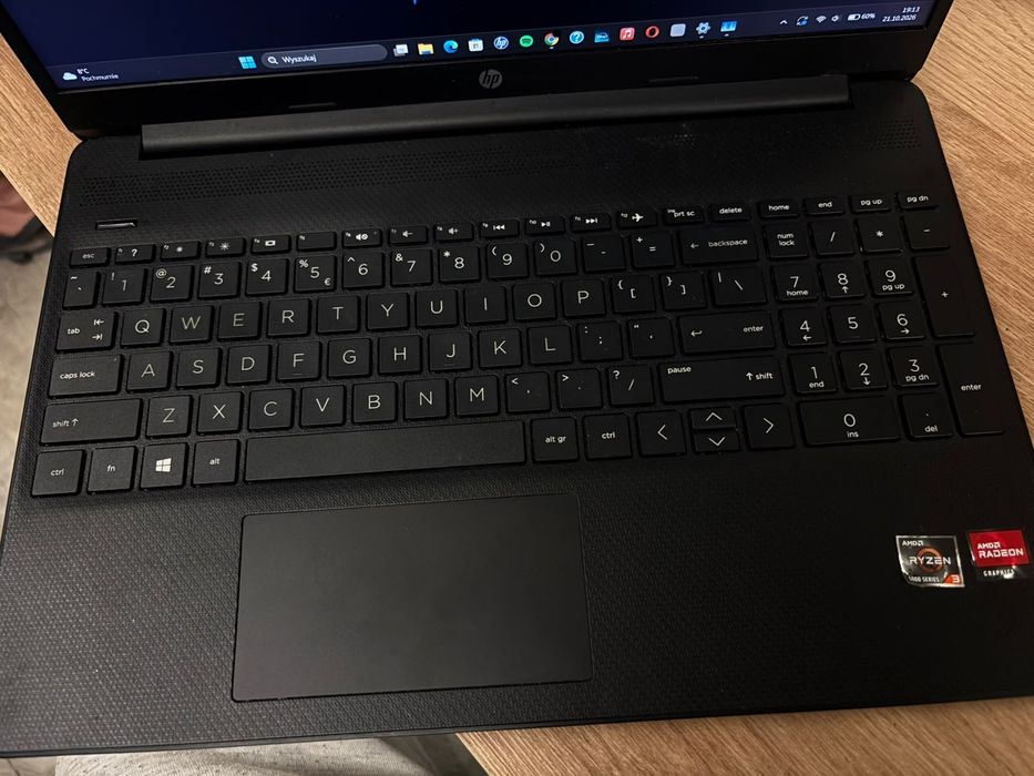 Laptopy HP 15s-eq2304nw