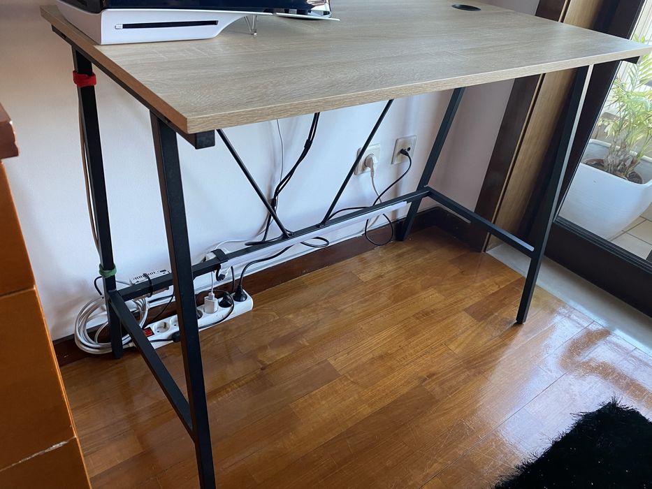 Secretaria como Nova