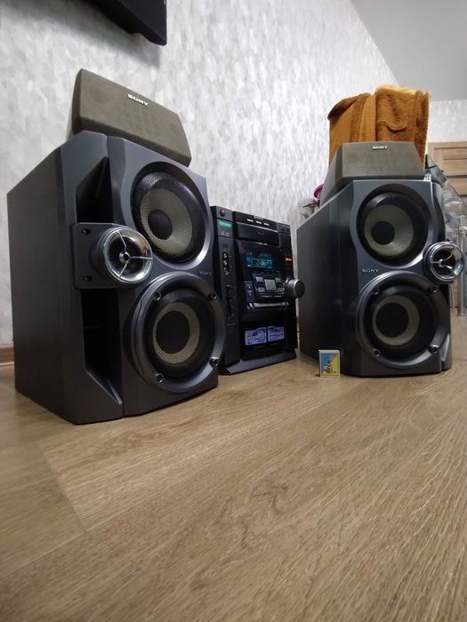 Монстр мощно потужний Sony 500 Вт ( блютуз /  AUX ) муз центр Сони