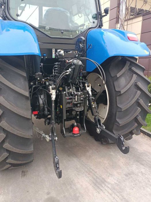 Трактор New Holland T6090 Classic 165 к.с.