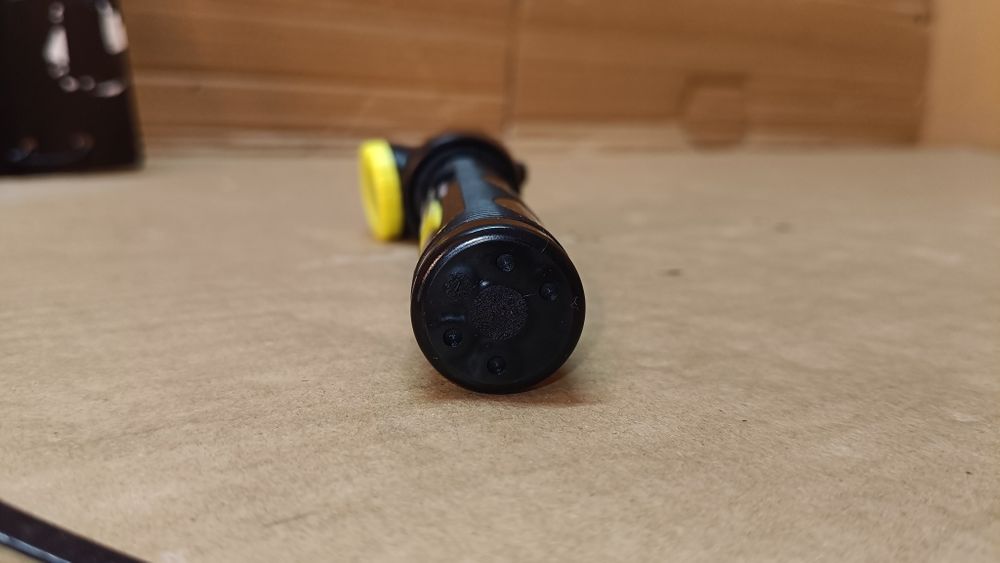 Derbystar Unisex pompka do piłek  z ciśnieniomierzem pompy