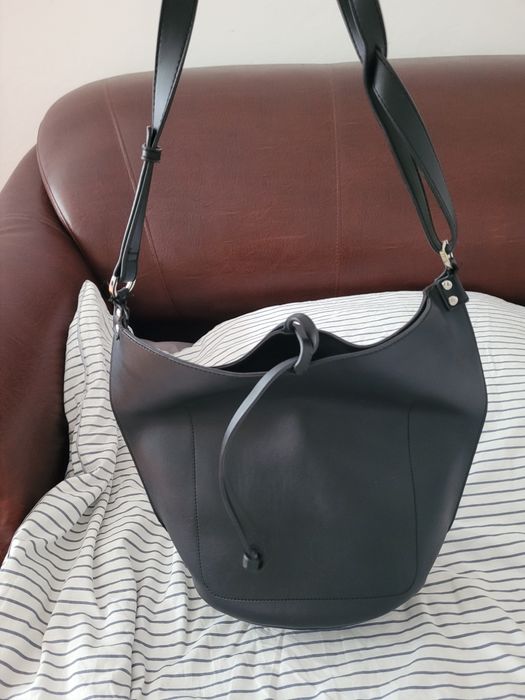 Torebka czarna shopperka Reserved