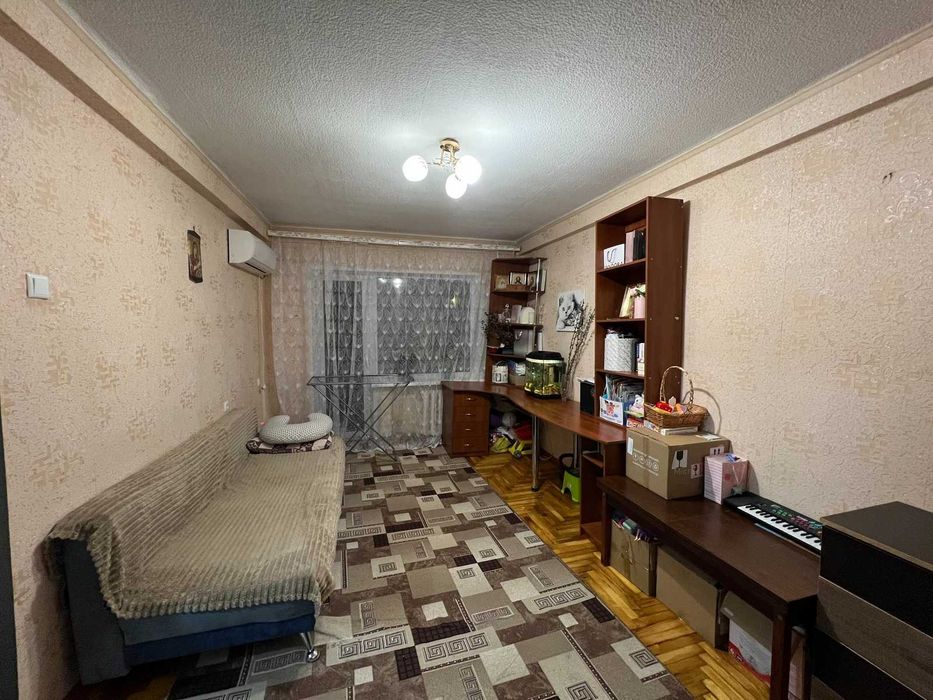 Продаж 2-кмн квартири, вул. Магара (213-244-237)
