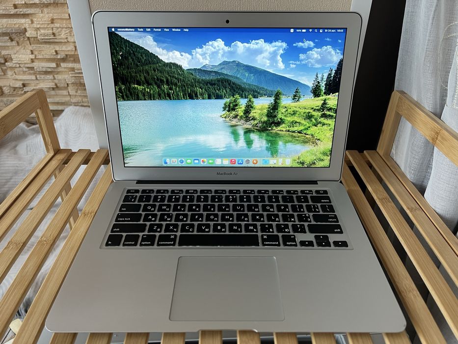 Батарея до 6 годин, MacBook Air 13 A1466 2015