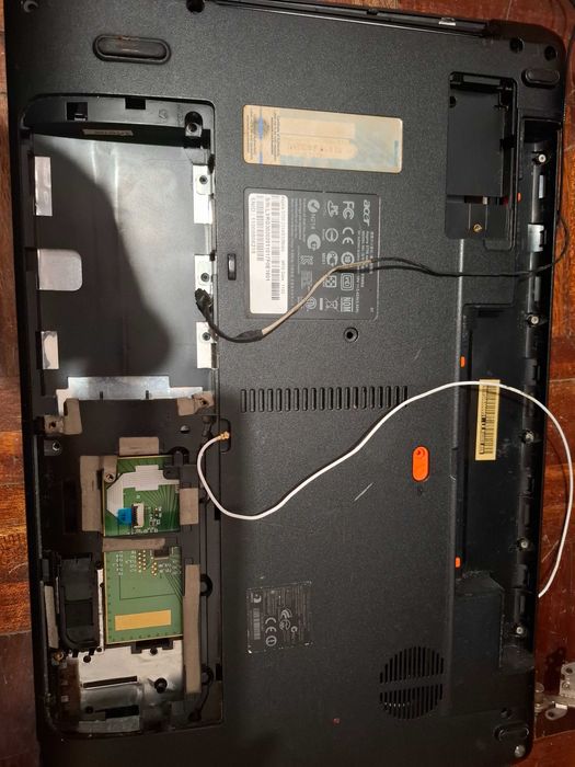 Acer Aspire 5750 M  P5WE0