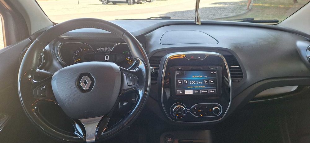 Renault Captur apenas 118000 klm