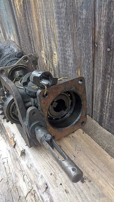 Продам запчастини ЗИЛ 130 дивіться на фото