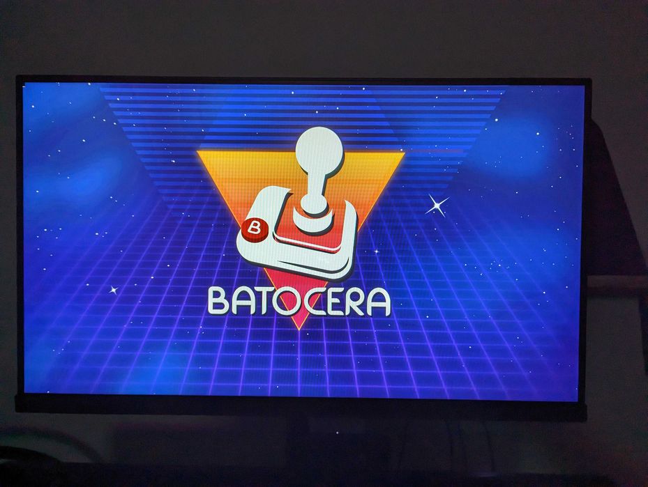 Laptop za 150zł z ok.10 tys Gier Retro + pad+zasilacz z kablem