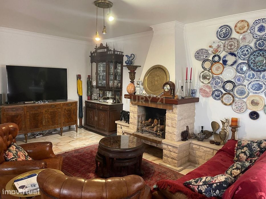 Property in Alenquer (Santo Estêvão E Triana), Lisboa