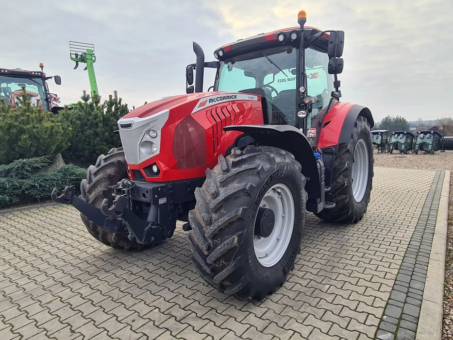 McCormick X7.618 SWB P6-Drive  175 KM, Ciągnik DEMO